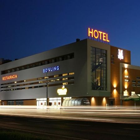 Quest Hotel - Dawniej Hotel Planeta Brzesko Exteriör bild