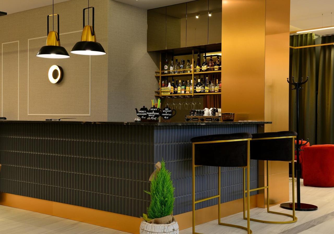 Quest Hotel - Dawniej Hotel Planeta Brzesko Exteriör bild