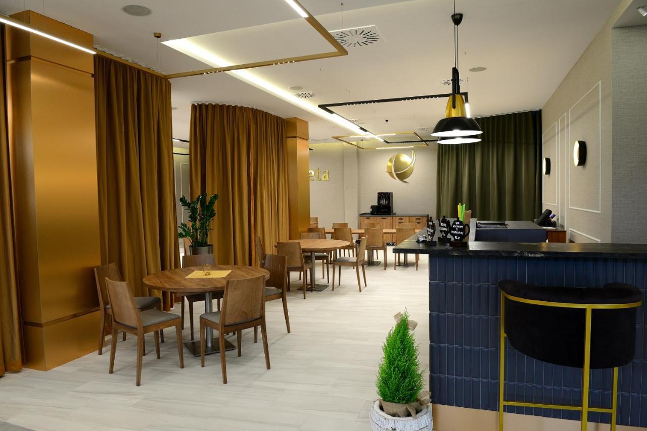 Quest Hotel - Dawniej Hotel Planeta Brzesko Exteriör bild