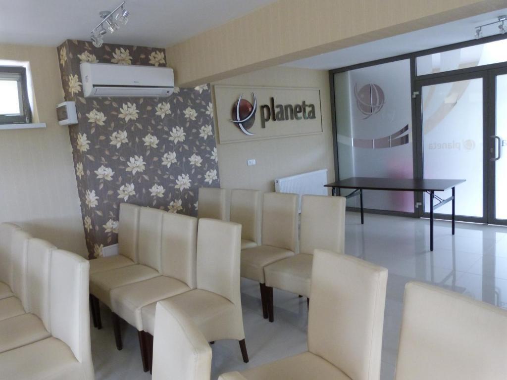 Quest Hotel - Dawniej Hotel Planeta Brzesko Exteriör bild