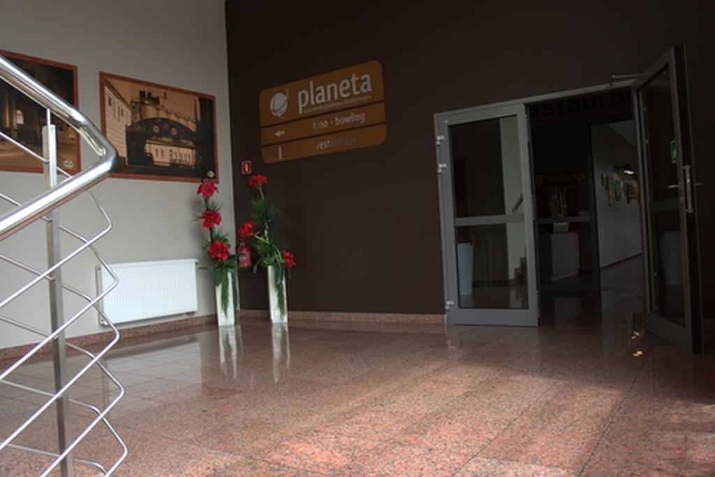 Quest Hotel - Dawniej Hotel Planeta Brzesko Exteriör bild